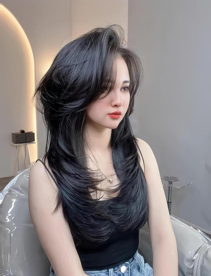 2000 Hair Salon