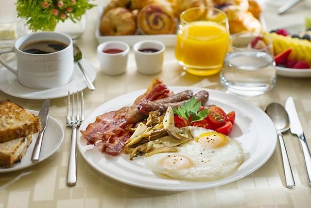 Ăn sáng bằng kiểu phương Tây giúp bạn tăng cân hiệu quả