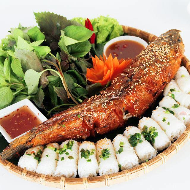 Ẩm Thực Sân Vườn Mái Lá