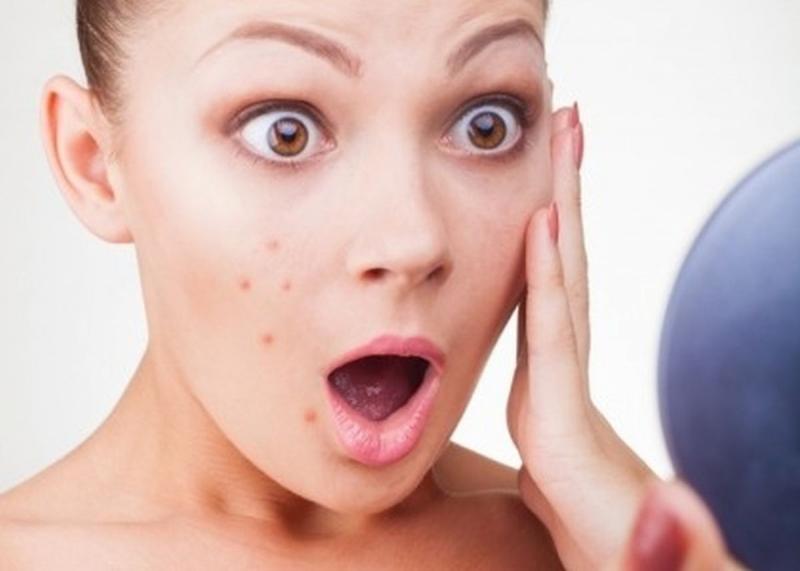 Các sóng điện từ từ máy tính gây ảnh hưởng trực tiếp đến làn da