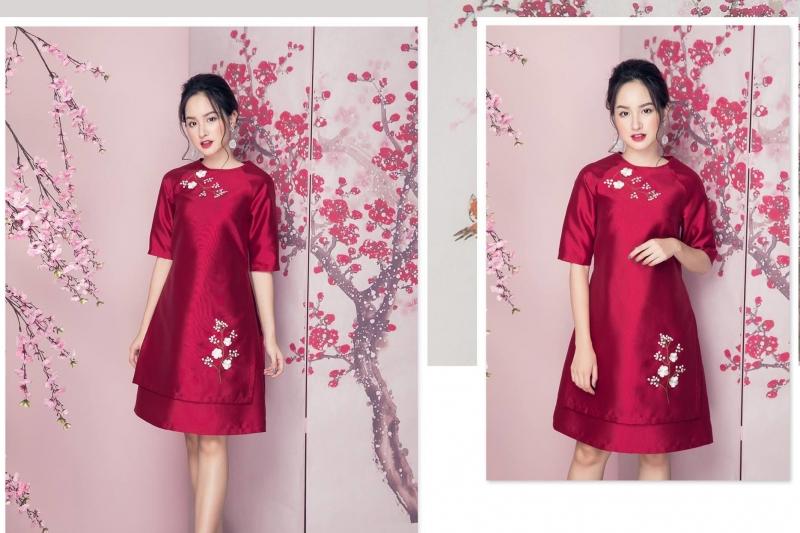 Áo dài vạt ngắn kết hợp cùng chân váy cho nét nữ tính, dịu dàng