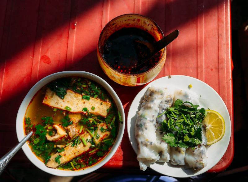 Bánh cuốn Đồng Văn