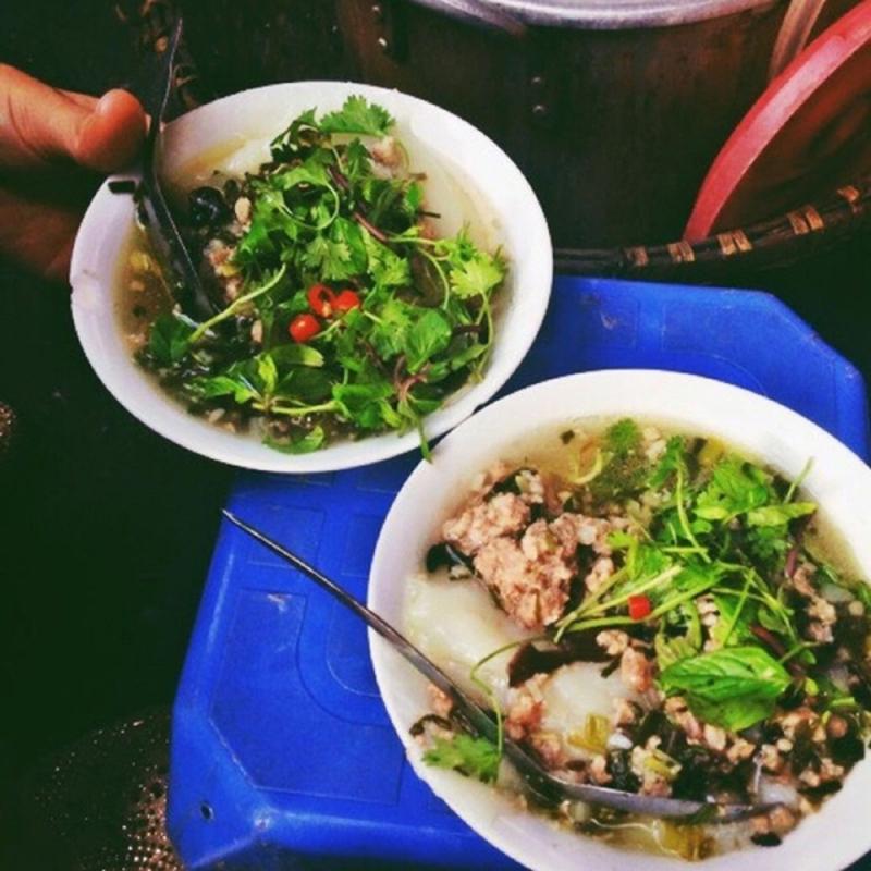 Bánh đúc số 8 ngõ 8B phố Lê Ngọc Hân