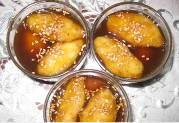 Bánh trùng mật mía