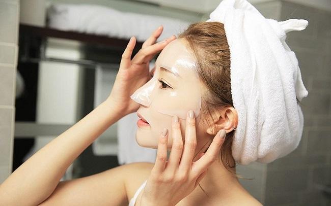 Bỏ qua bước làm sạch trước khi đắp mặt nạ