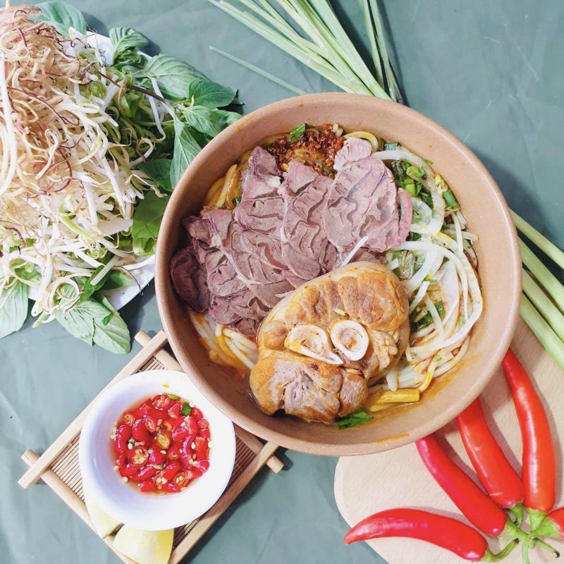 Bún Bò Kim Hương
