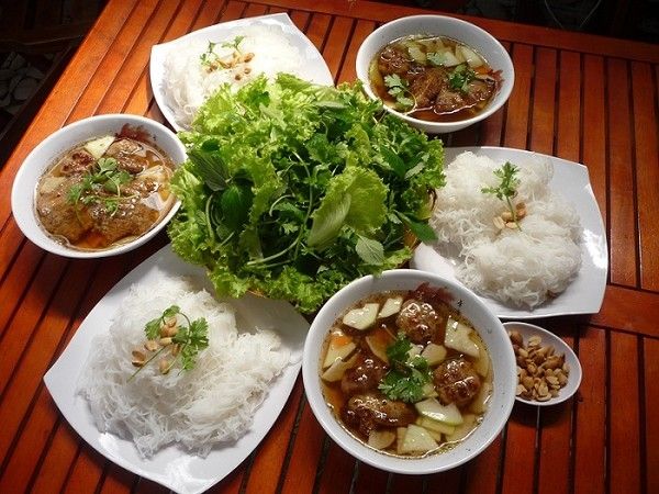 Bún chả thịt nướng