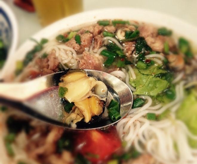 Bún ốc phố Hàng Chai