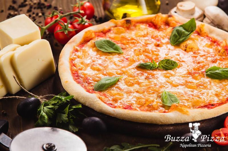 Buzza Pizza