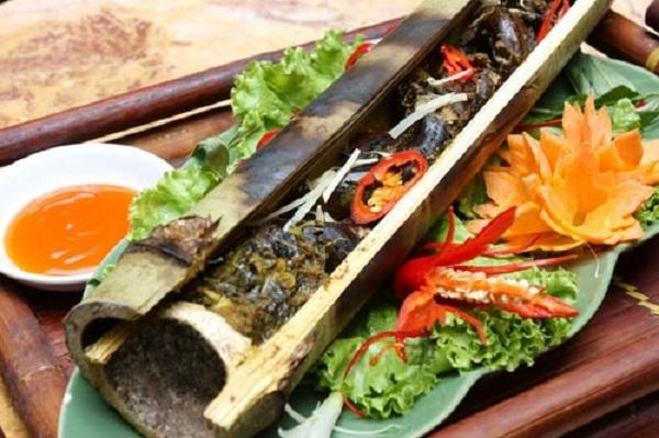 Các món nướng trong lô ô