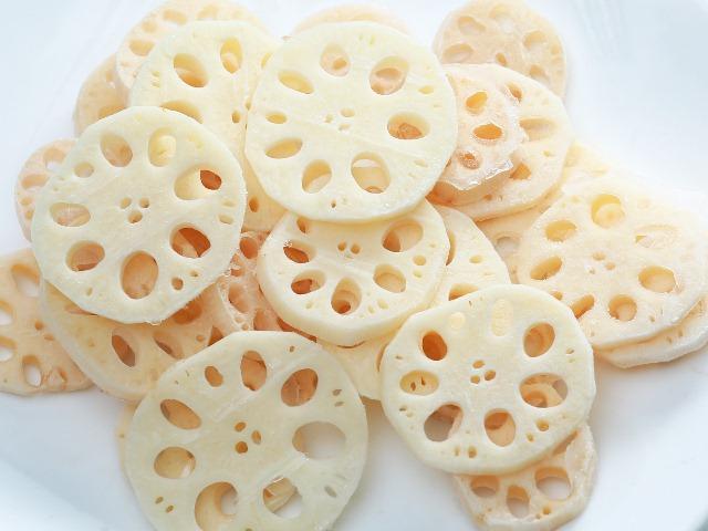 Cách nấu chè củ sen cơ bản