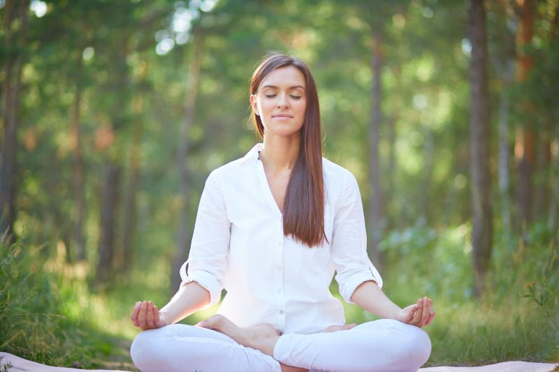 Tập Yoga giúp bạn khỏe mạnh hơn