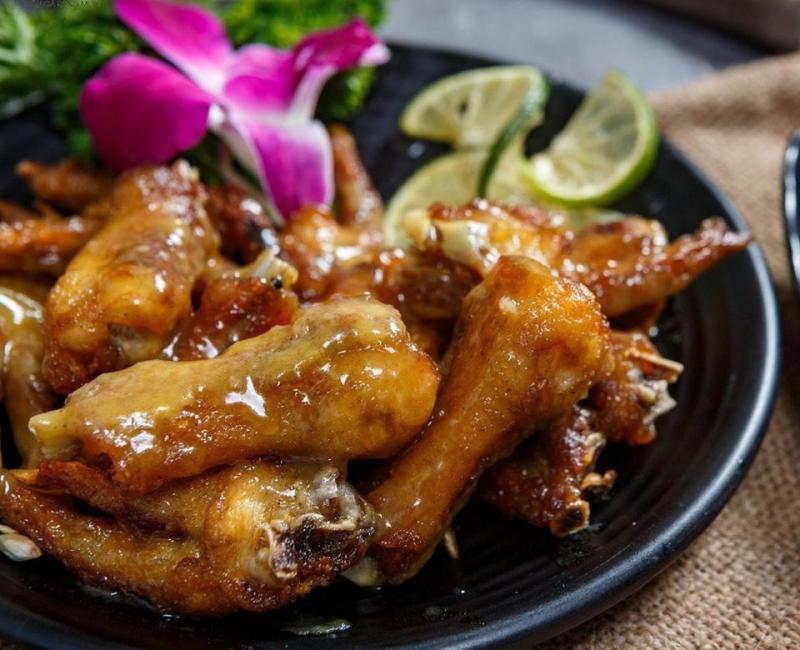 Chân gà chiên mắm