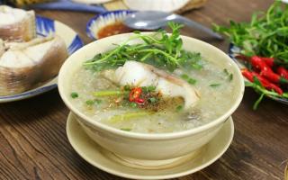 Món cháo cá lóc ở đây được chế biến kỹ lưỡng