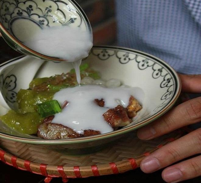 Chè chuối cốm nếp nướng