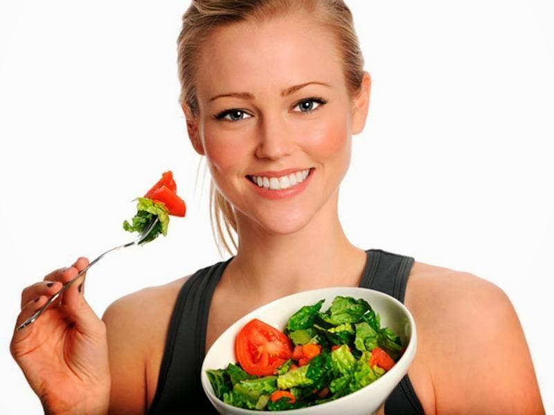 Bạn nên hạn chế nấu các món chiên, xào,nướng và hạn chế dùng thực phẩm chế biến sẵn.