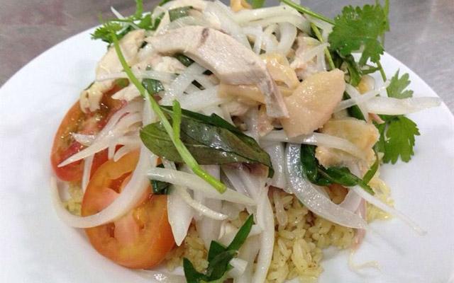 Cơm gà 52 Nguyệt Dương