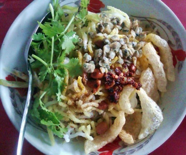 Cơm hến, bún hến