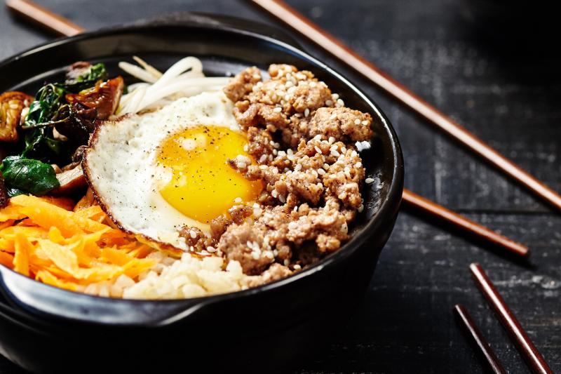 Cơm trộn Bibimbap Hàn Quốc