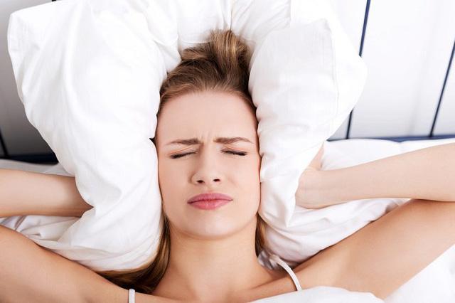 Đau đầu do tiếng ồn quá lớn