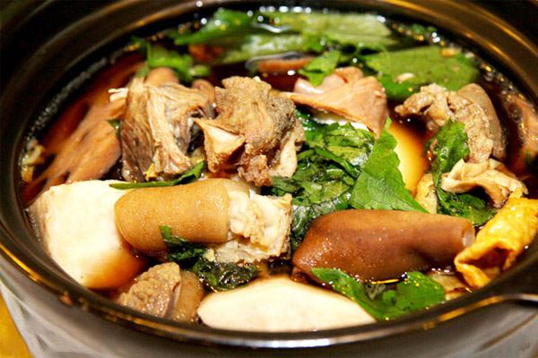 Dê núi Ninh Bình