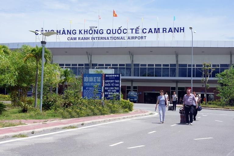 Sân bay Cam Ranh