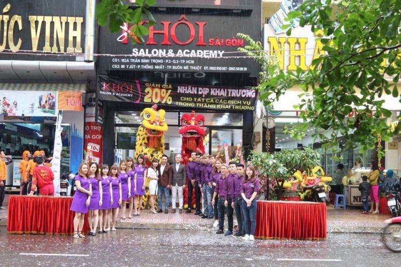 Nhân viên tại Hair Salon Khôi