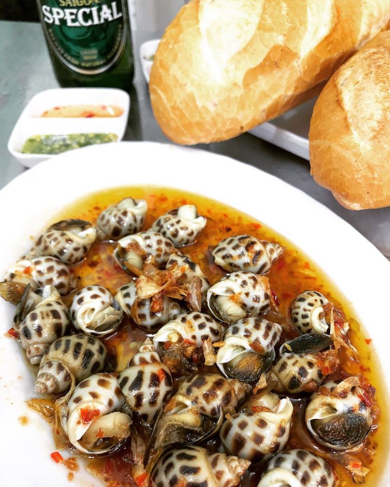 Đường Vĩnh Khánh