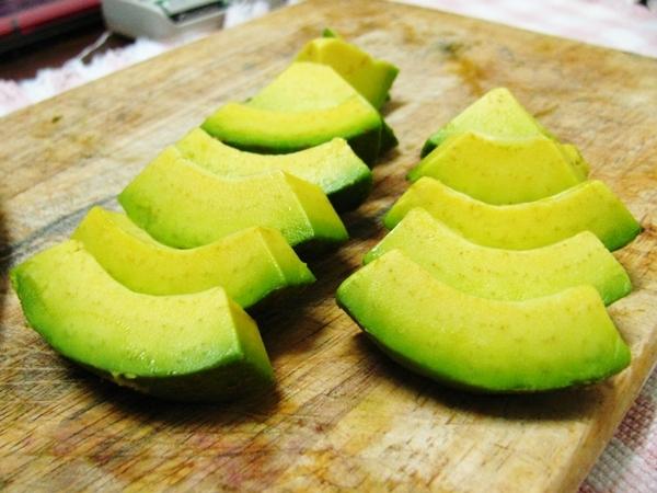 Bơ giúp giảm cholesterol