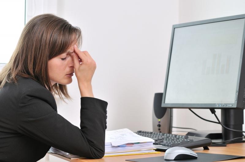 Sử dụng máy tính sẽ làm giảm thị lực của mắt
