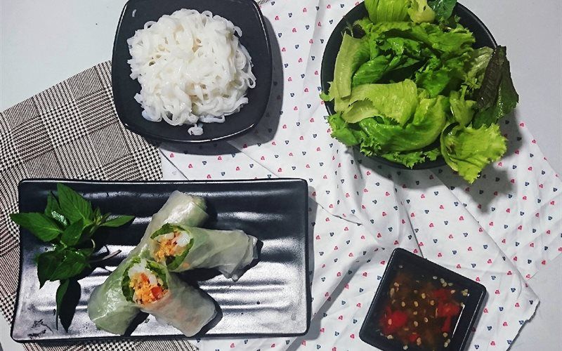 Gỏi cuốn bánh đa