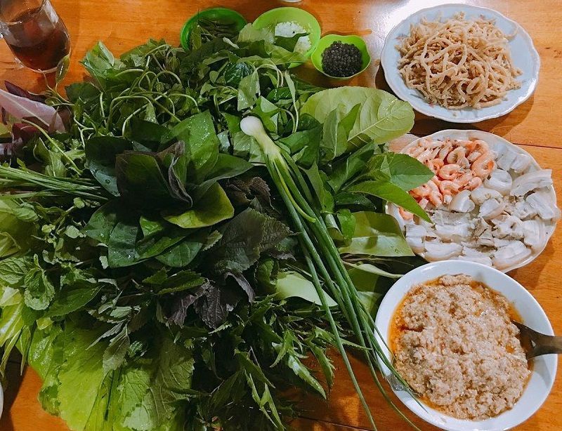 Gỏi lá đặc biệt
