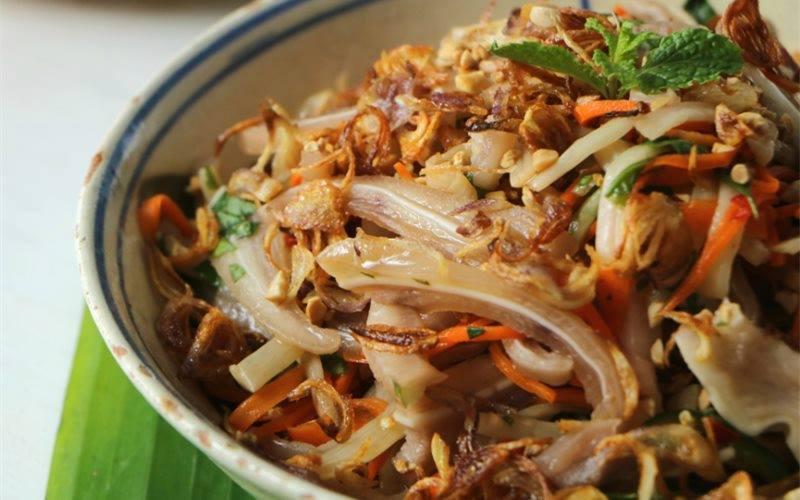 Gỏi ngó sen tai heo