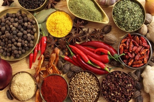 Hạn chế đồ dầu mỡ, chiên rán và các gia vị cay nóng