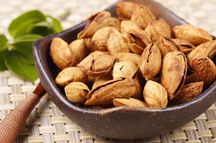 Hạnh nhân tăng cường ham muốn ở nam giới