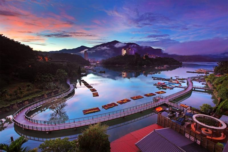 Vẻ đẹp hồ Nhật Nguyệt Đài Loan