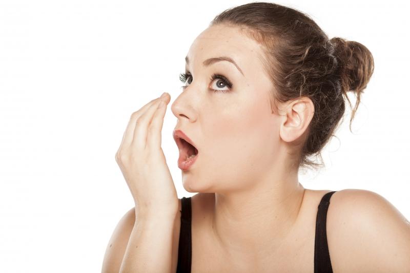 Hơi thở có mùi có thể bạn đang gặp vấn đề về sức khoẻ