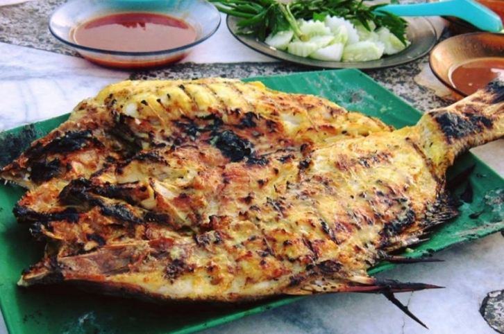 Món cá nướng ikan bakar