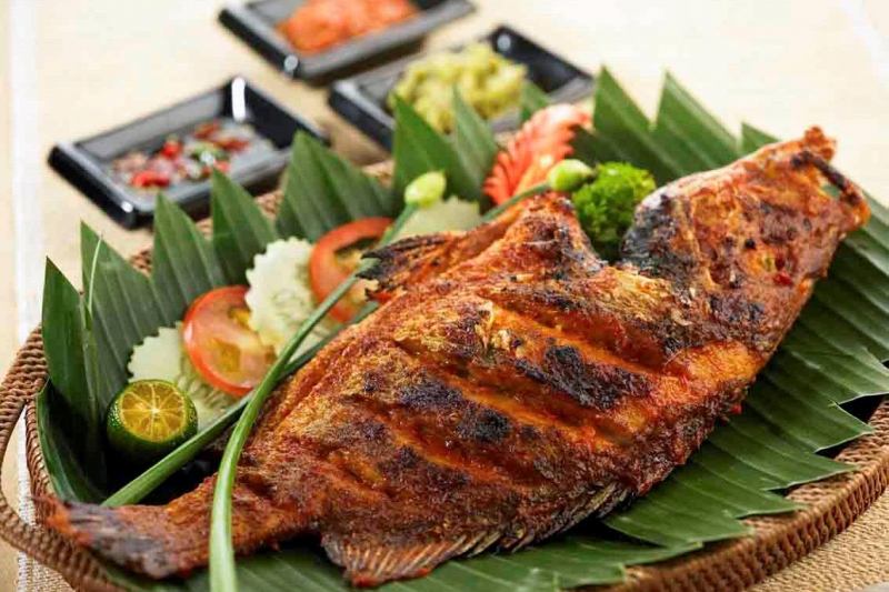 Đây là món cá nướng rất độc đáo và được ưa chuộng ở Malaysia, cũng như khá nổi tiếng ở Châu Á.