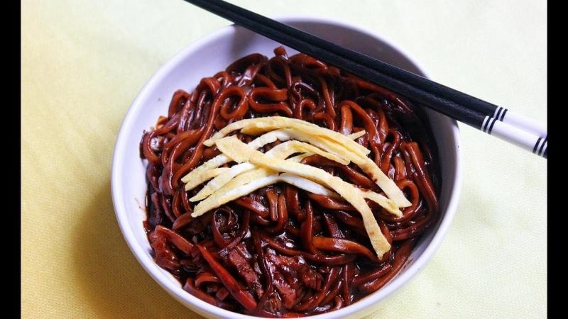 Món mỳ tương đen Hàn Quốc