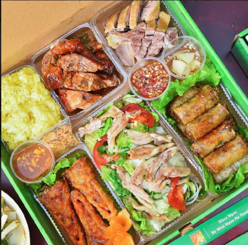 Khoa Ngan Xưa Và Nay
