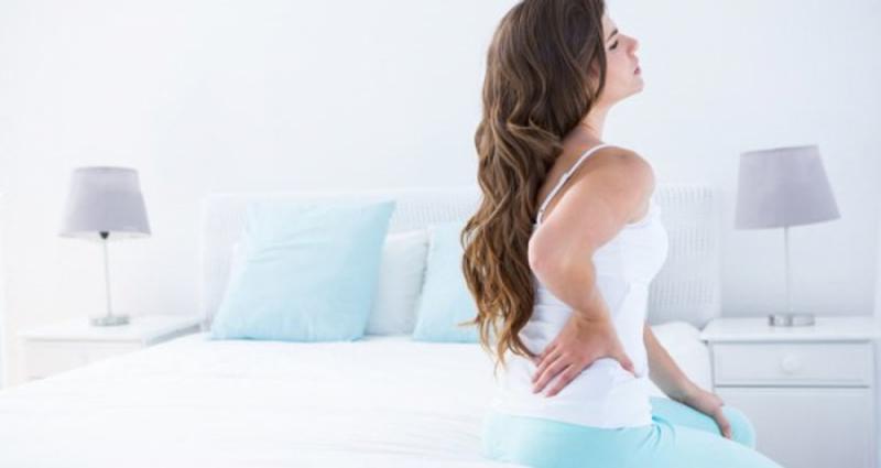 Khớp cứng và dễ loãng xương