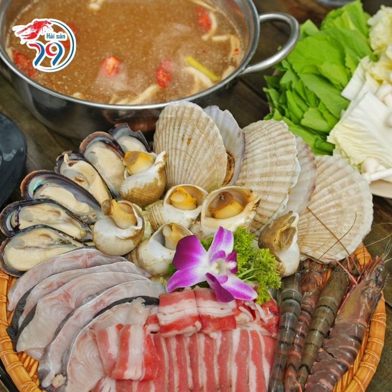 Lẩu hải sản - Nhà Hàng Hải Sản Cua Xanh