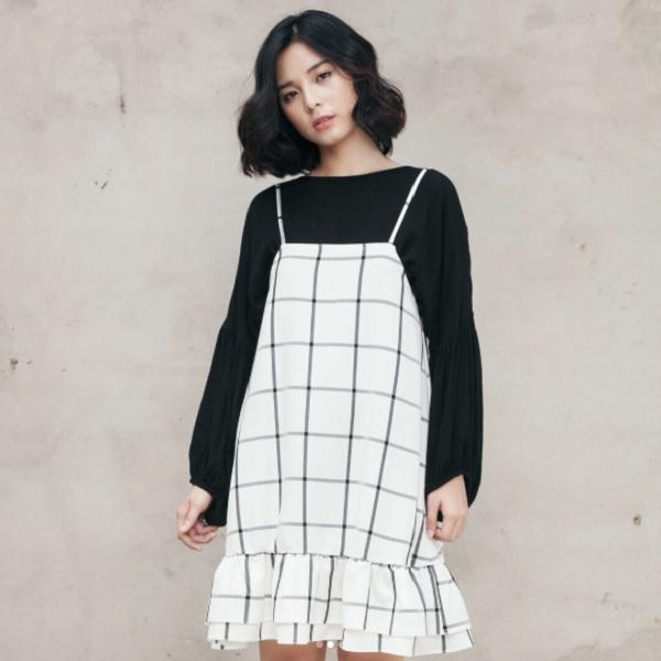 Bạn có thích bộ trang phục nhẹ nhàng nhưng cá tính này?