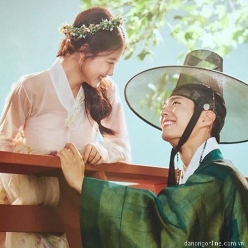 Mây họa ánh trắng ( Moonlight drawn by cloud)