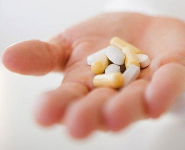 Hãy nhớ chuẩn bị thêm cả thuốc đau đầu, đau bụng