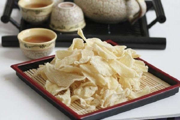 Mứt  gừng làm ấm bụng, dùng với trà nóng thì còn gì bằng