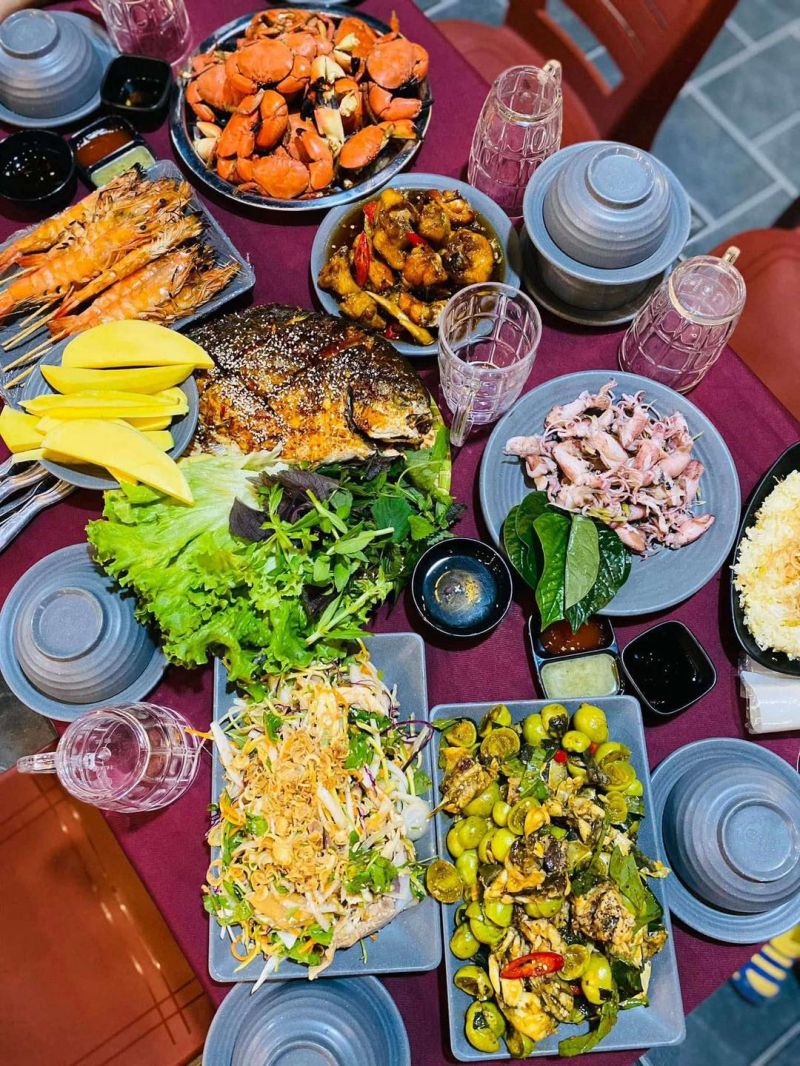 Nhà hàng hải sản Anh Em 304