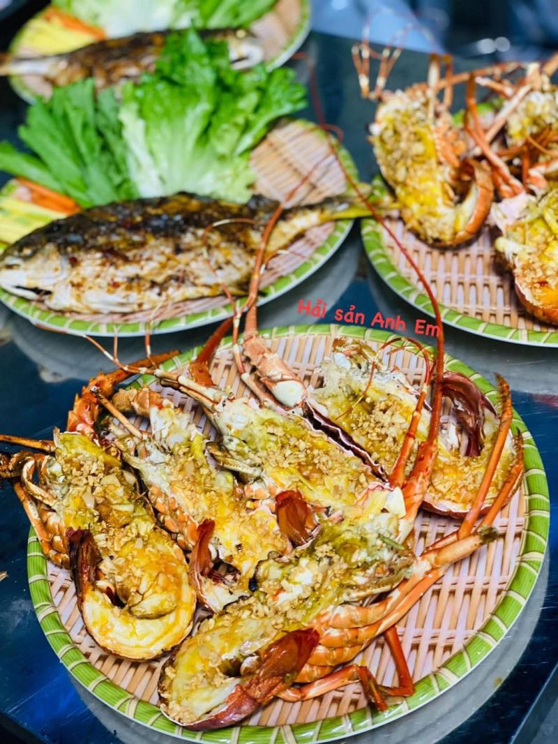 Nhà hàng hải sản Anh Em 304