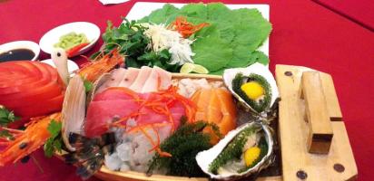 Món sashimi trang trí bắt mắt, hấp dẫn